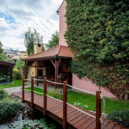 Hotel Anna Бероун Экстерьер фото