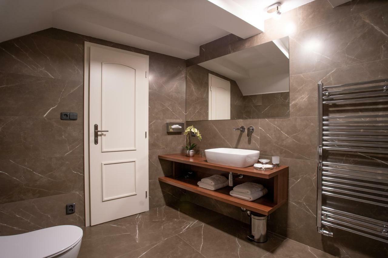 Hotel Anna Бероун Экстерьер фото